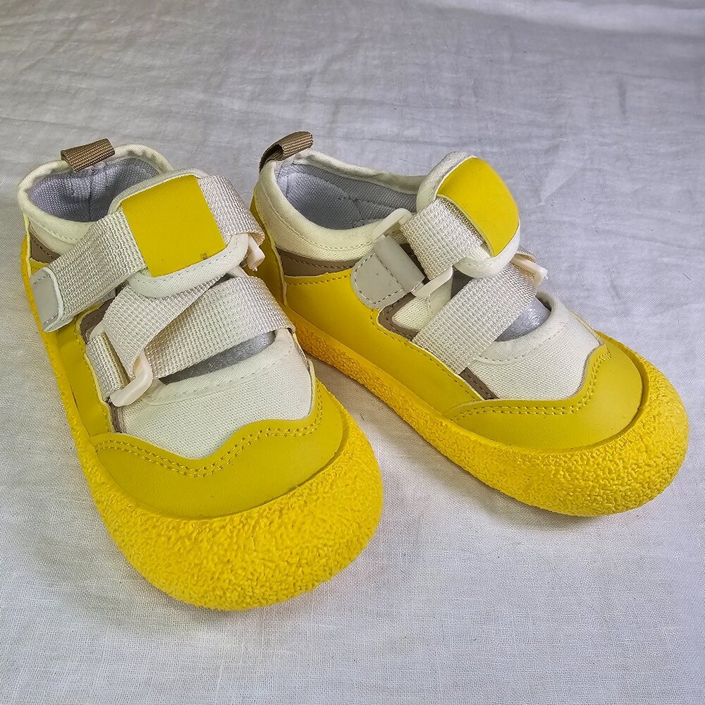NEW!! nwot Toetots Palette Baby Low Top Sneaker Shoes 27/10T